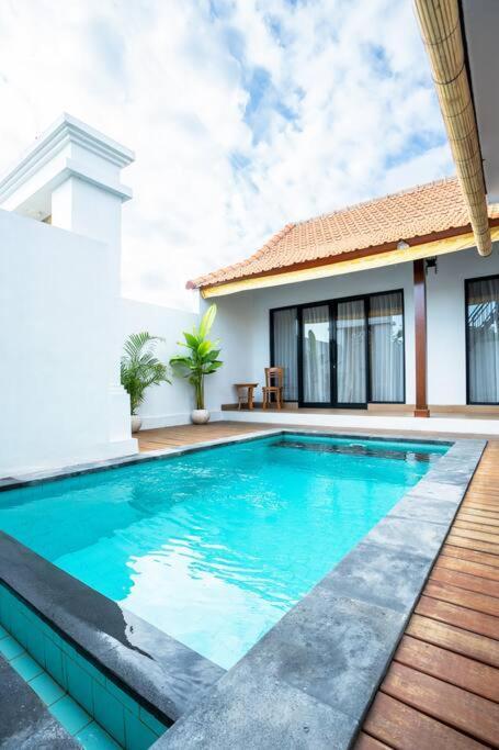 Villa Santa 1 Canggu  Exterior photo